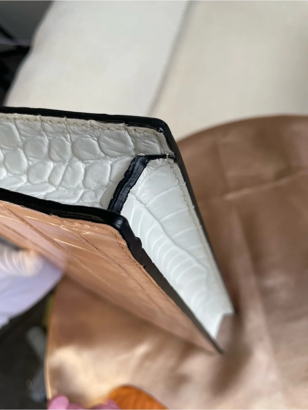 NWT Alexander McQueen Knuckle Clutch with Dust Bag and Branded Cards